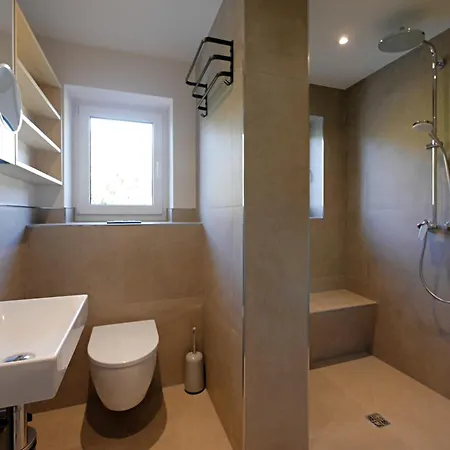 First-class Domizil Willingen-lodge Mit Garten In Zentraler Top-lage!